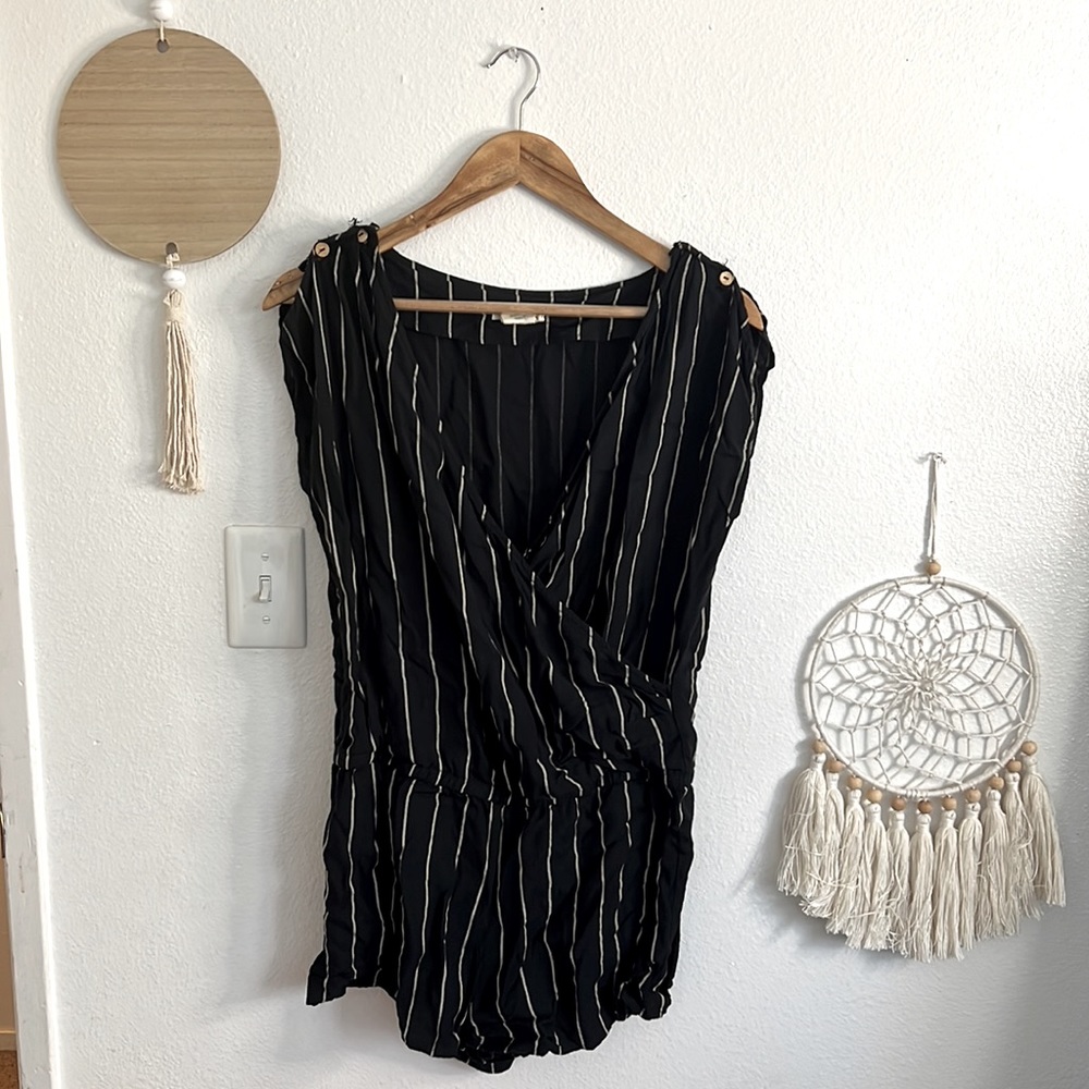 urban outfitters romper